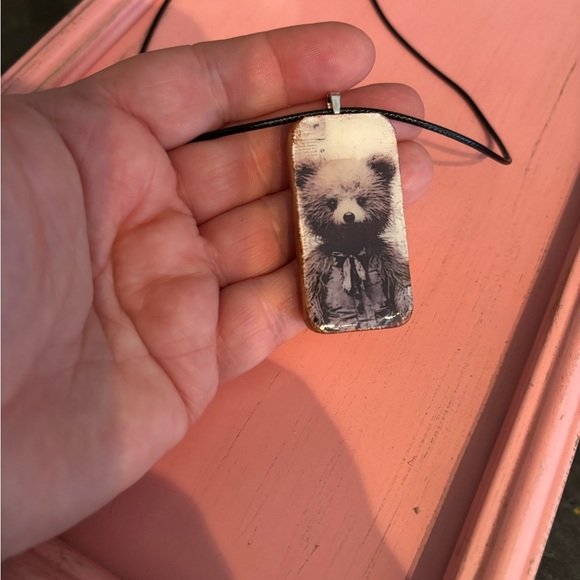 Vintage teddy bear pendant - Picture 3 of 4